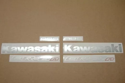 Kawasaki ER-6N 2008 - Schwarze Version - Dekorset