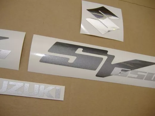 Suzuki SV 650 2008 - Schwarze Version - Dekorset