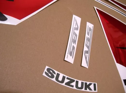 Suzuki Hayabusa 2016 - Rot/Silber Version - Dekorset