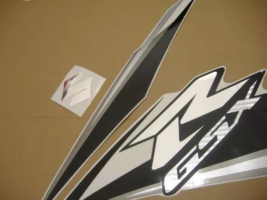 Suzuki GSX-R 750 2009 - Schwarz/Gold Version - Dekorset