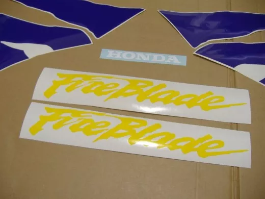 Honda CBR 919RR 1998 - Rot/Lila Version - Dekorset