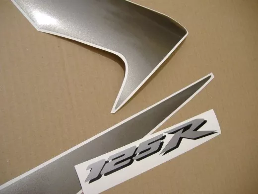 Honda CBR 125R 2008 - Schwarz/Graue Version - Dekorset