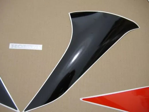 Honda CBR 125R 2009 - Schwarz/Rote Version - Dekorset