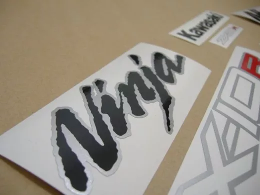 Kawasaki ZX-10R 2013 - Rote ABS Version - Dekorset