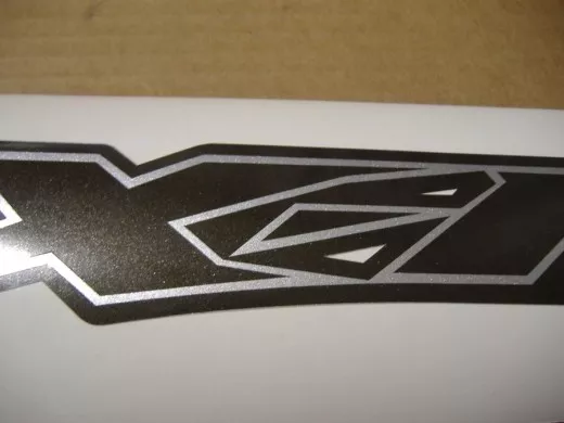 Kawasaki ZX-12R 2004 - Rote Version - Dekorset