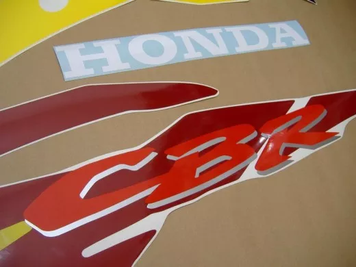 Honda CBR 600 F3 1996 - Burgunder/Schwarz/Rote Version - Dekorset