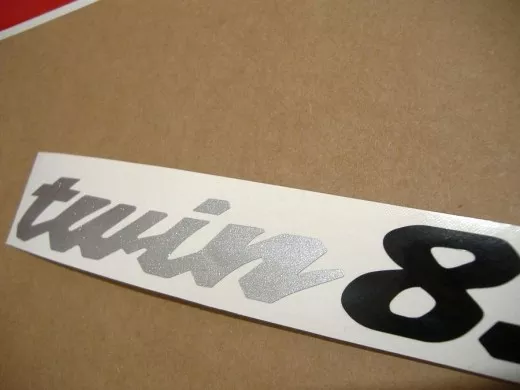 Yamaha TDM 850 4TX 1999 - Rot/Schwarze Version - Dekorset