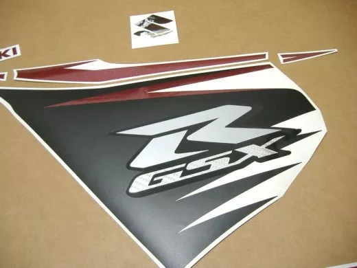 Suzuki GSX-R 750 L2 2012 - Schwarz/Rote Version - Dekorset