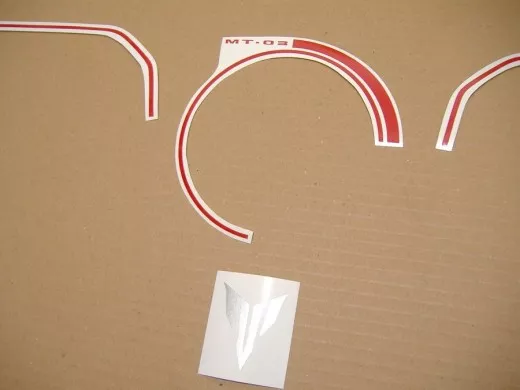 Yamaha MT-03 2006 - Weiße Version - Dekorset