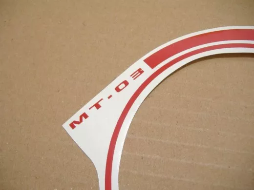 Yamaha MT-03 2006 - Weiße Version - Dekorset