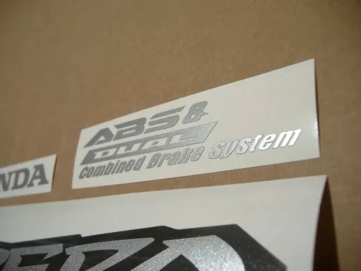 Honda XL 1000V Varadero 2004 - Schwarze Version - Dekorset