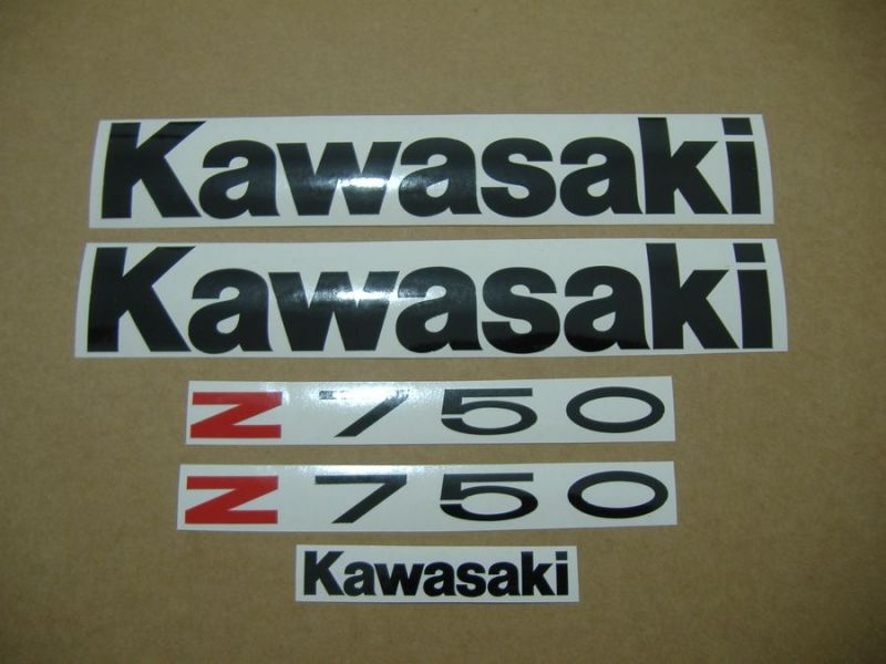 Silber zum Geburtstag: Kawasaki Z750 Sondermodell - WELT