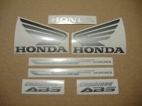 Honda CBF 1000 2012 - Weinrote Version - Dekorset