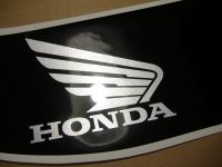 Honda CBR 1000RR 2006 - Schwarz/Rote Version - Dekorset