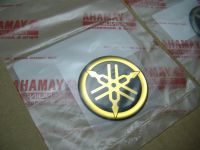 Yamaha Original Gel Emblems 2x45mm in Gold